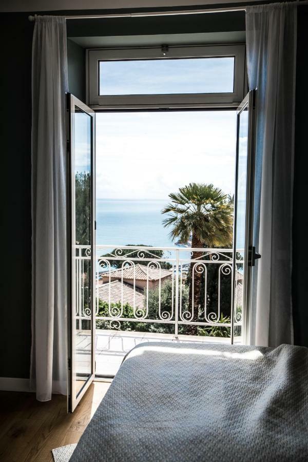 Stunning Seaview Villa. Villefranche Sur Mer ภายนอก รูปภาพ